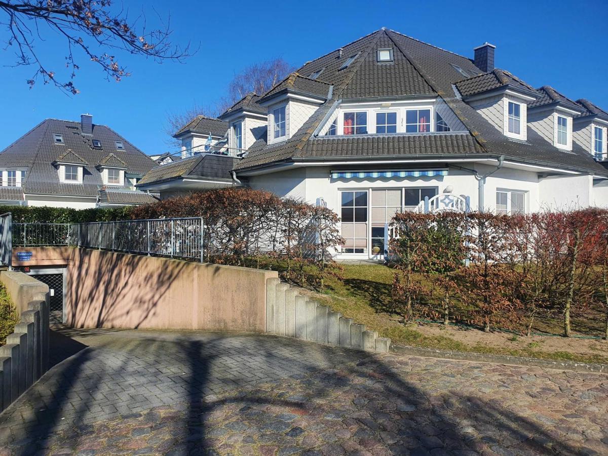 Ferienwohnung Lena Mit Terrasse Und Tiefgarage Koserow Extérieur photo
